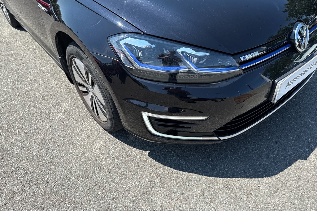 Volkswagen e-Golf 35.8Kwh 136 Finance From 8.9 Apr Blue #18