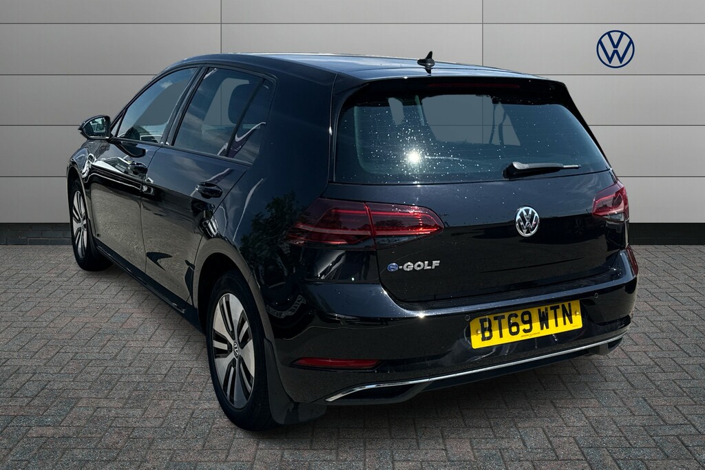 Volkswagen e-Golf 99Kw E-golf 35Kwh Black #3