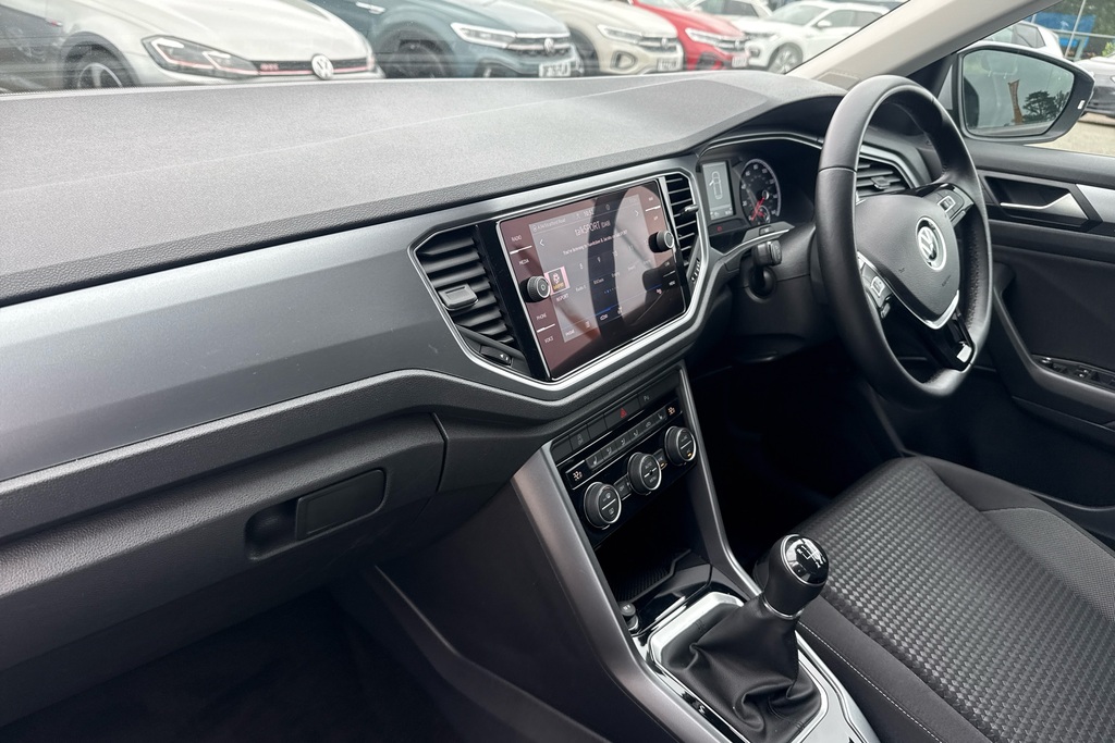 Volkswagen T-Roc 1.5 Tsi Evo Active BW71VBL Silver #2