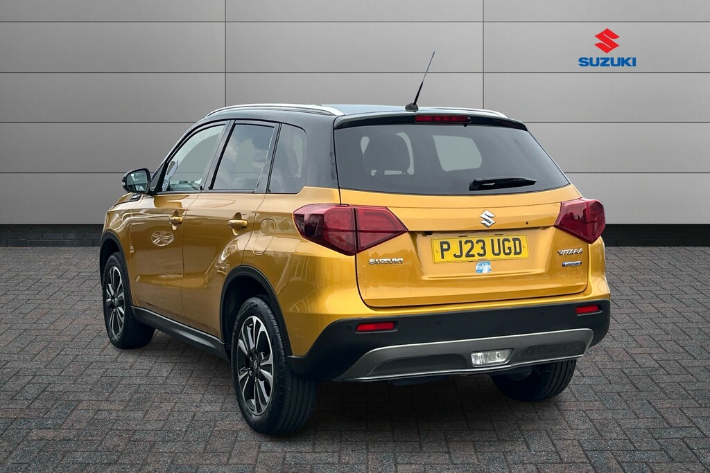 Suzuki Vitara 1.4 Boosterjet 48V Hybrid Sz5 Yellow #2