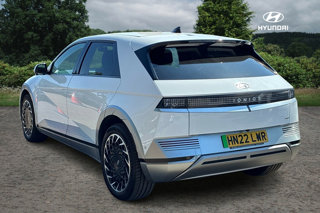 Hyundai Ioniq 5 Ultimate HN22LWR White #3