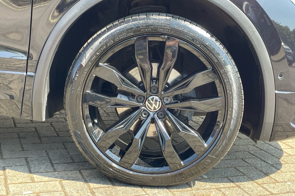 Volkswagen Tiguan 1.5 Tsi 150 Black Edition Dsg VU24KTN Black #5