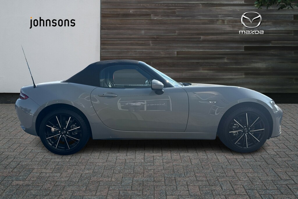 Mazda MX-5 Exclusive-line White #8