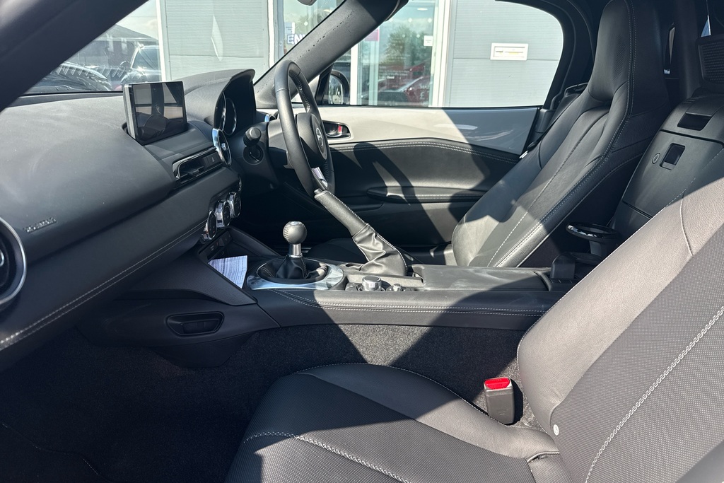 Mazda MX-5 Exclusive-line White #6
