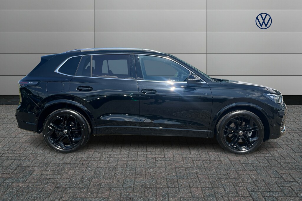 Volkswagen Tiguan 2.0 Tdi R-line Dsg BJ25MKP Black #4
