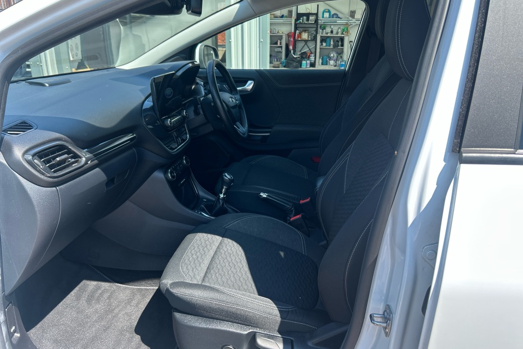 Ford Puma 1.0T Ecoboost Titanium Suv Euro Blue #6