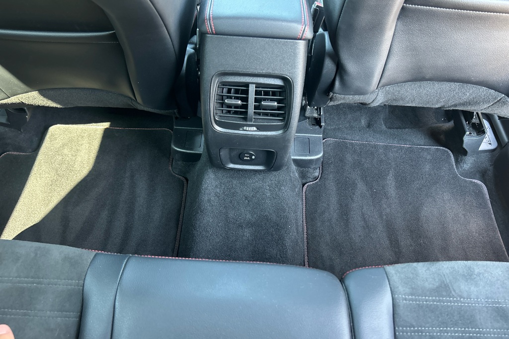 Ford Kuga Kuga St-line 2.5L Duratec 225Ps Phev Fwd Cv Black #41