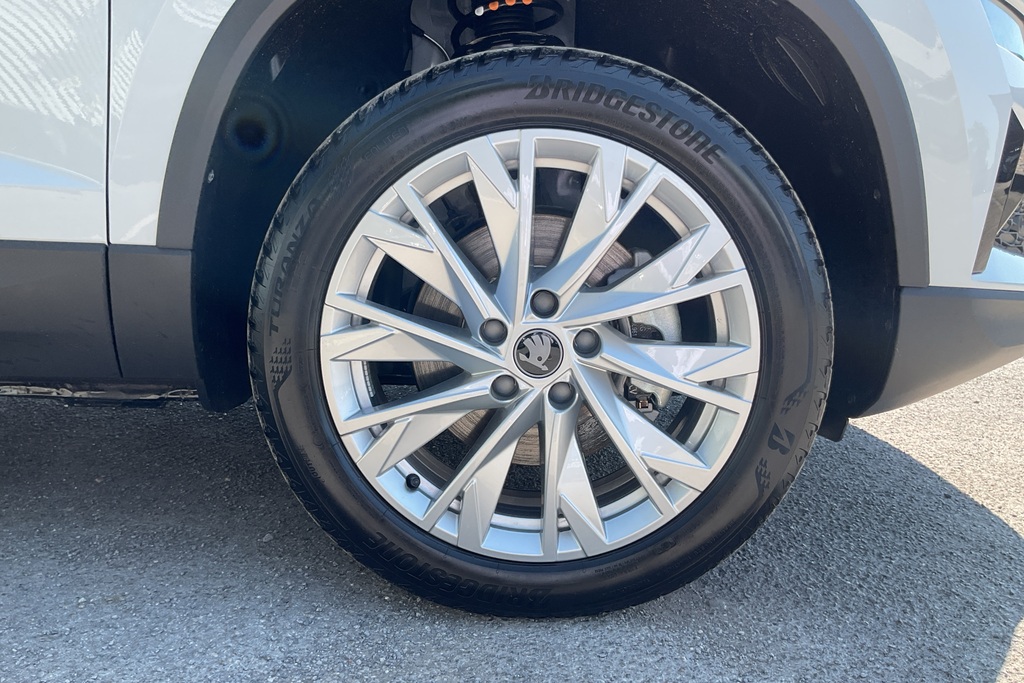Skoda Karoq 1.5 Tsi Se L Edition Dsg White #5