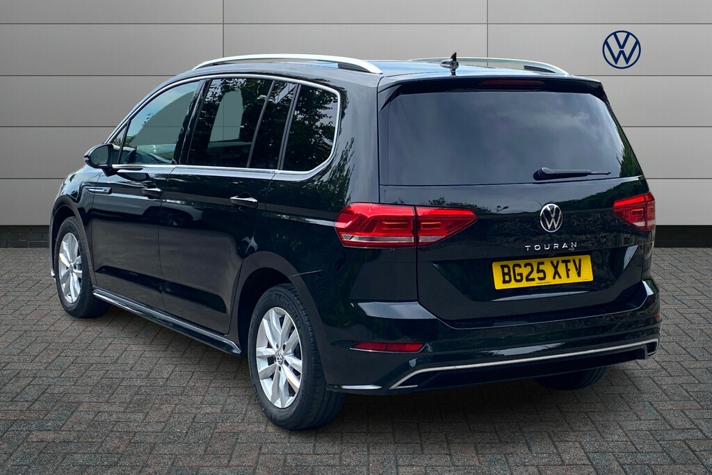 Volkswagen Touran 1.5 Tsi Evo R-line Dsg Black #3