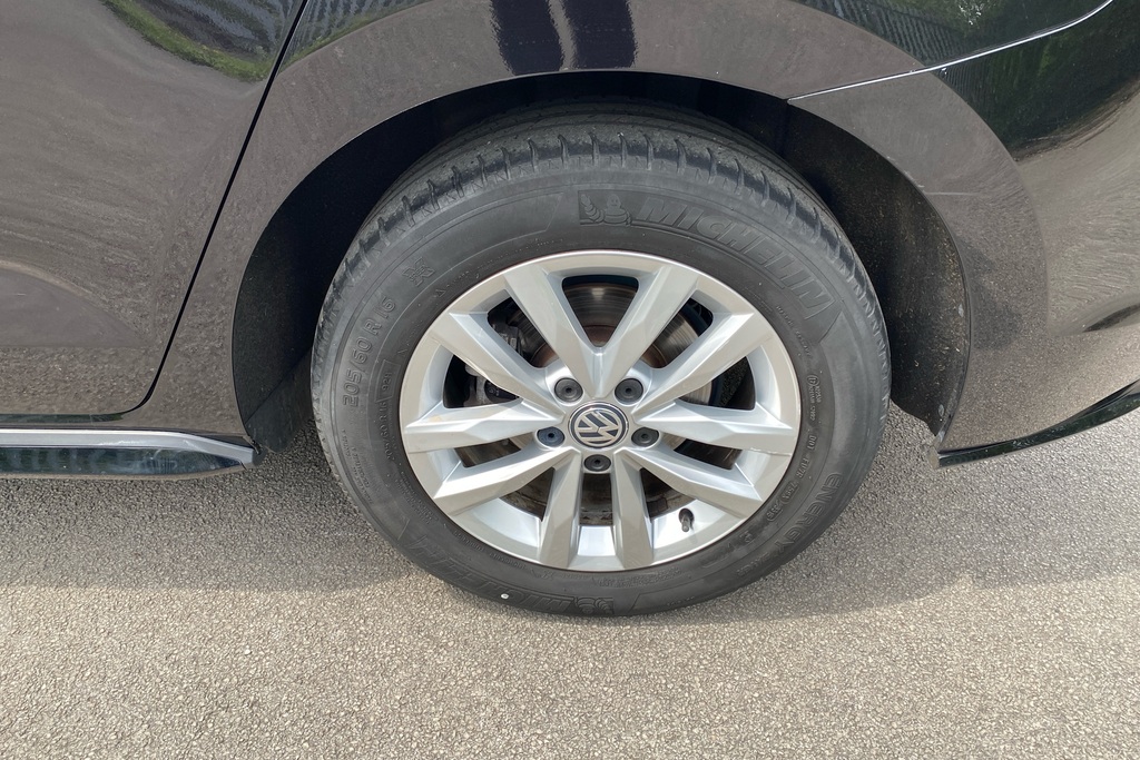 Volkswagen Touran Touran 1.5 Tsi Evo Match Silver #19