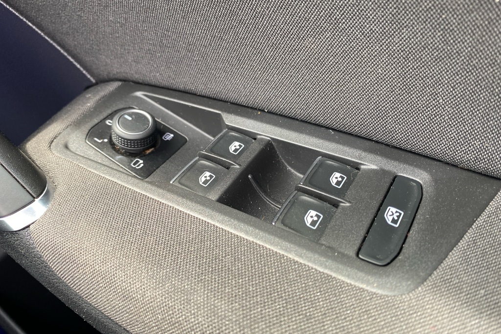 Volkswagen Touran Touran 1.5 Tsi Evo Match Silver #30