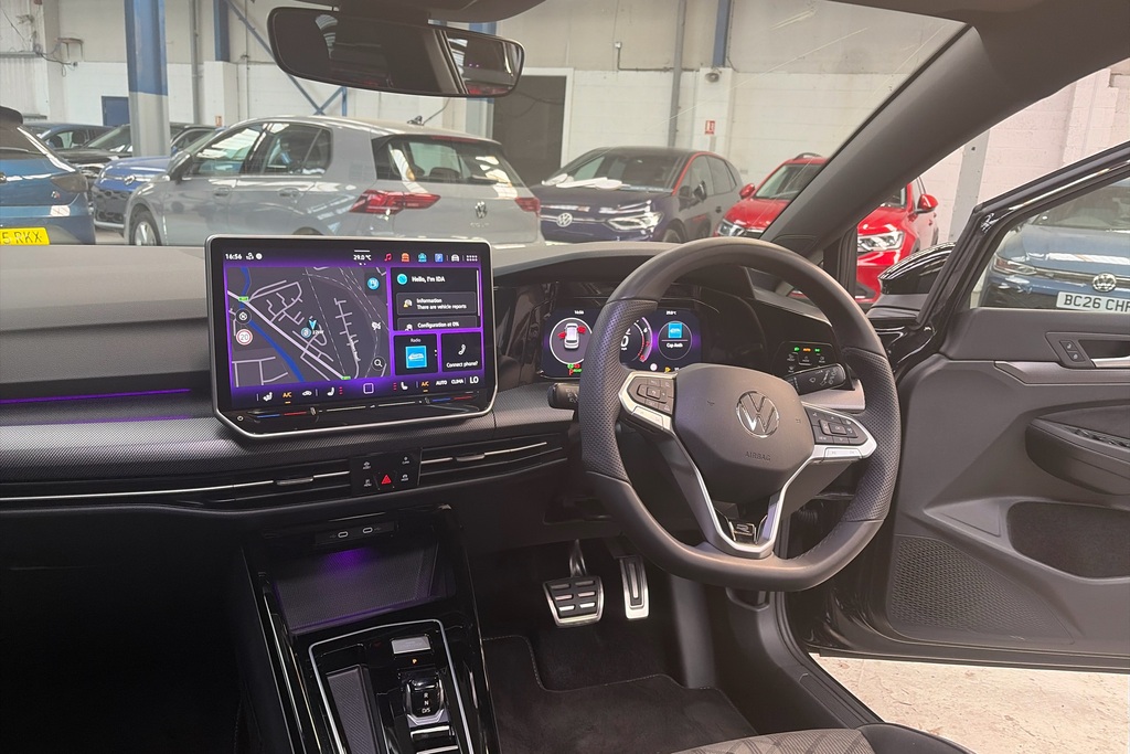 Volkswagen Golf 1.5 Etsi 150 Black Edition Dsg BJ26WOD Black #2