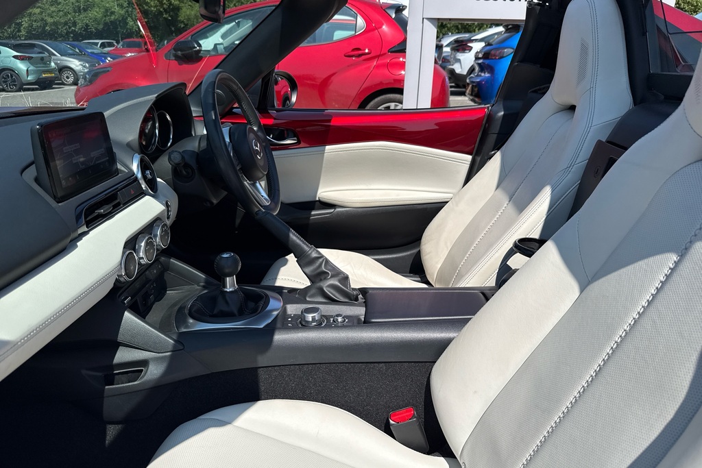 Mazda MX-5 2.0 184 Gt Sport Tech Red #6