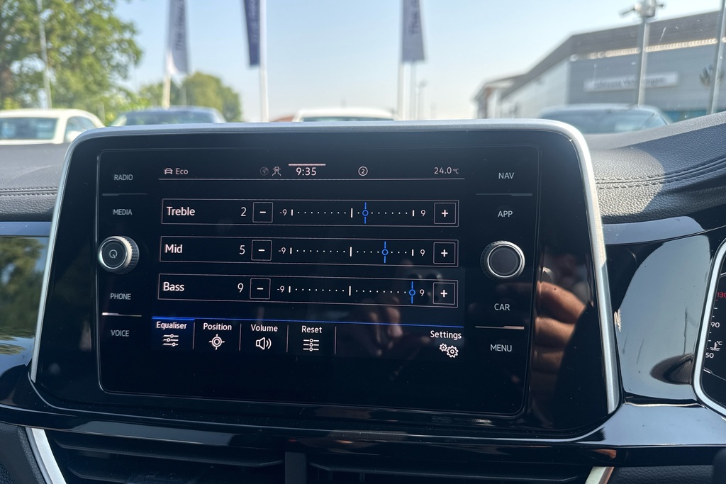 Volkswagen T-Roc Style 1.5 Tsi 150Ps 6-Speed Black #38