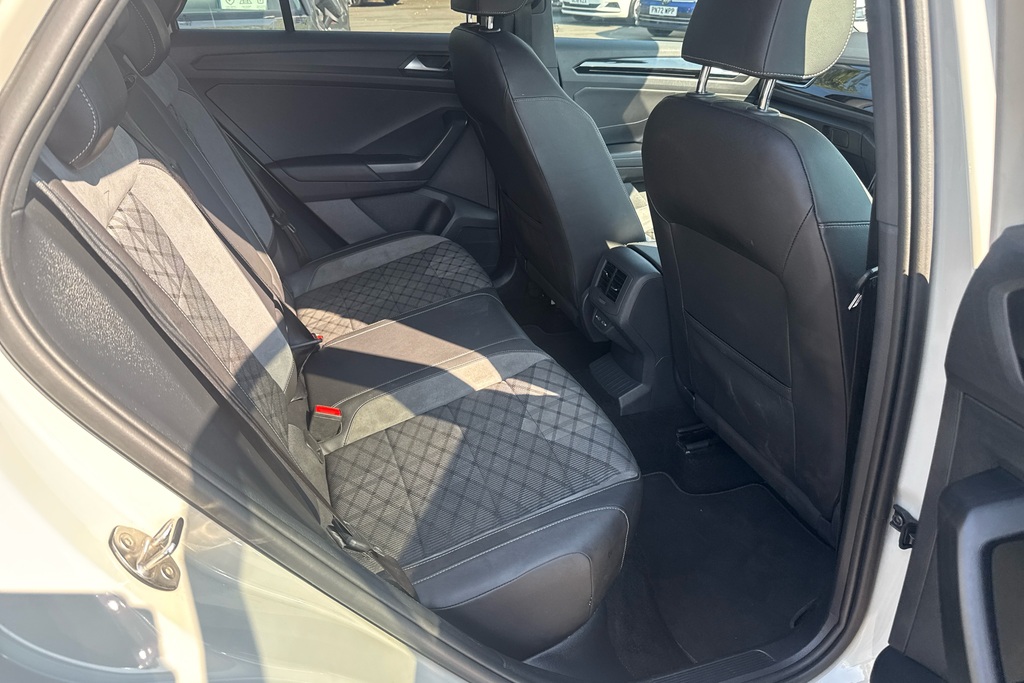Volkswagen T-Roc Style 1.5 Tsi 150Ps 6-Speed Black #11