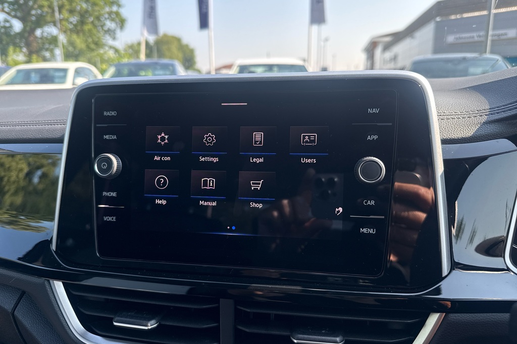 Volkswagen T-Roc Style 1.5 Tsi 150Ps 6-Speed Black #39