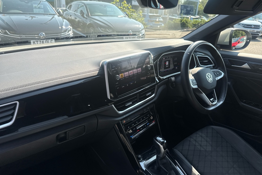 Volkswagen T-Roc 1.5 Tsi R-line Dsg Grey #2