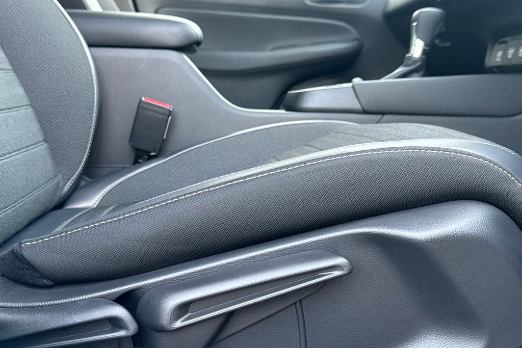Honda Jazz Honda Jazz 1.5 I-mmd Hybrid Advance Ecvt Hatch Red #29
