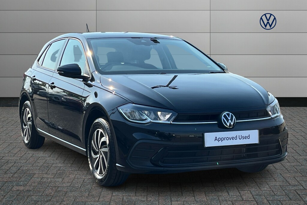 Volkswagen Polo 1.0 Life Black