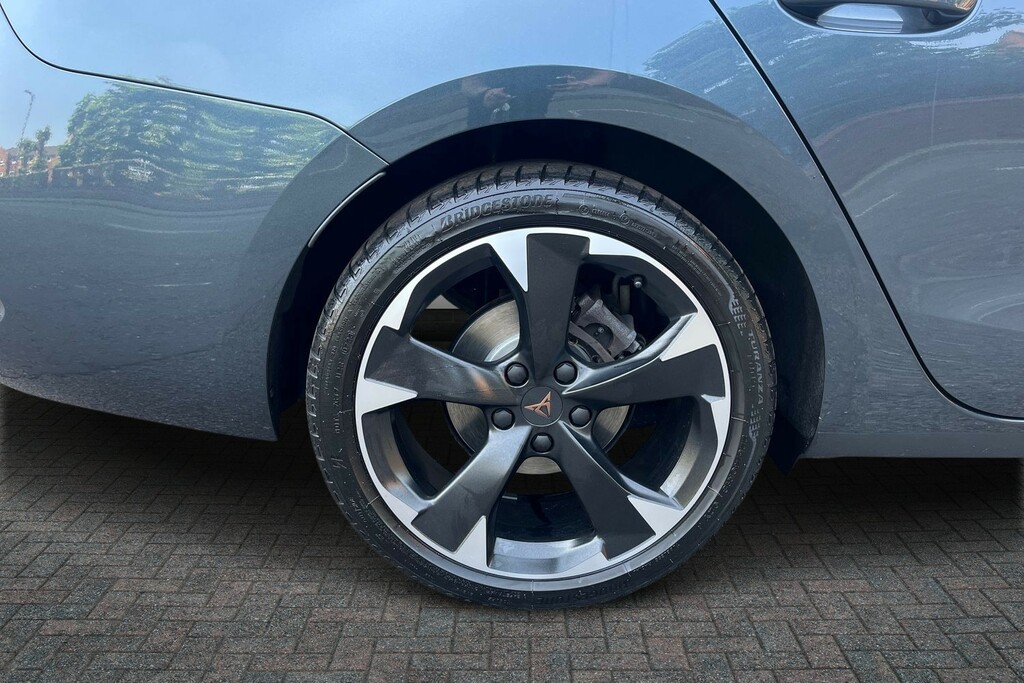 Cupra Leon 1.5 Etsi V1 Dsg #5
