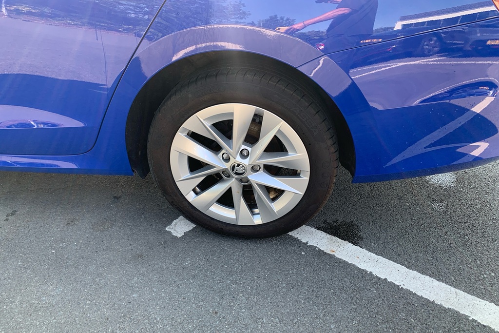 Skoda Octavia 2.0 Tdi 150 Se L Blue #5