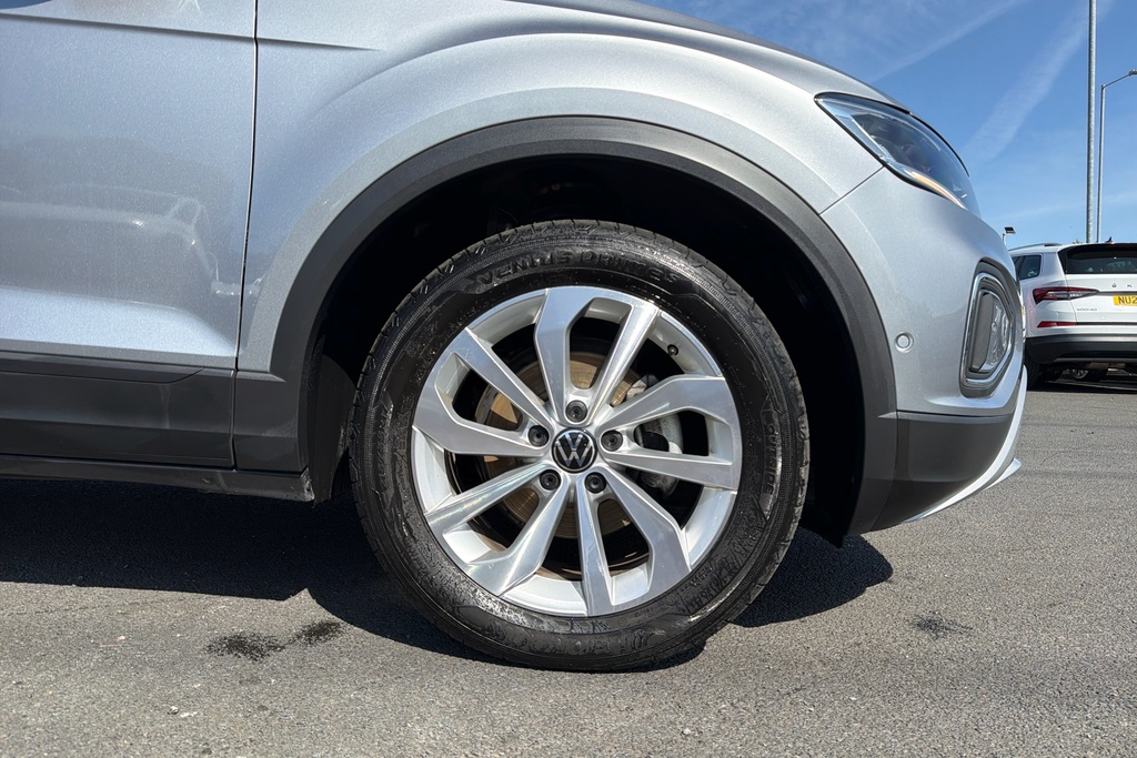 Volkswagen T-Roc 1.5 Tsi Match GF75NTE Silver #5