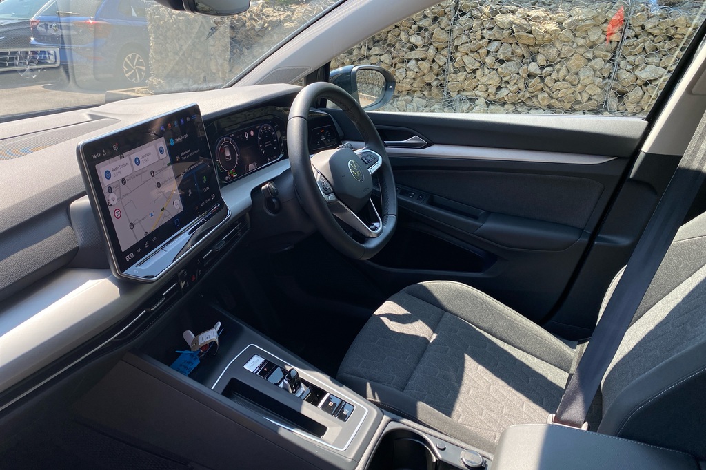 Volkswagen Golf 1.5 Tsi 204 Match Ehybrid Dsg GK75CFE Black #2