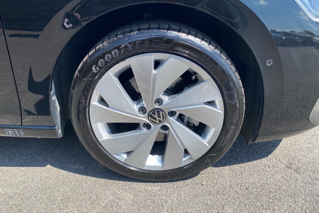 Volkswagen Golf 1.5 Tsi 204 Match Ehybrid Dsg GK75CFE Black #5