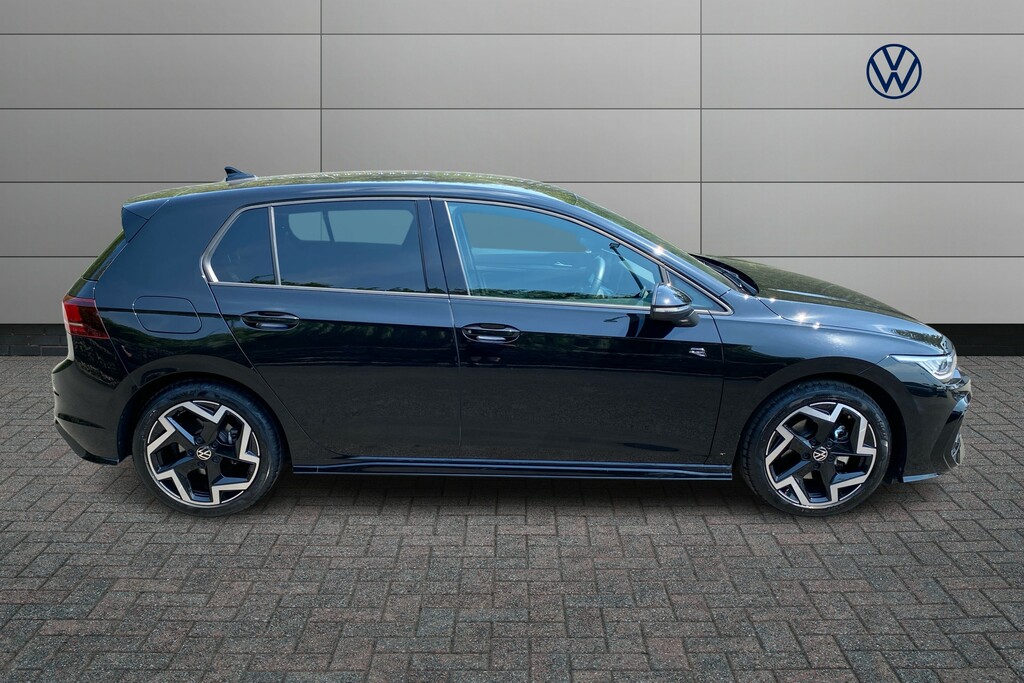 Volkswagen Golf 1.5 Etsi 150 R-line Dsg GJ75ENX Black #4