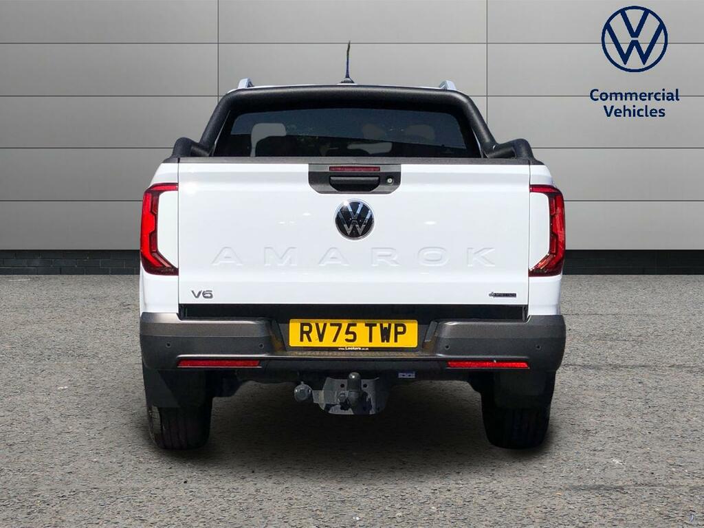 Volkswagen Amarok Dcab Pick Up Panamericana 3.0 V6 Tdi 240 4M White #3
