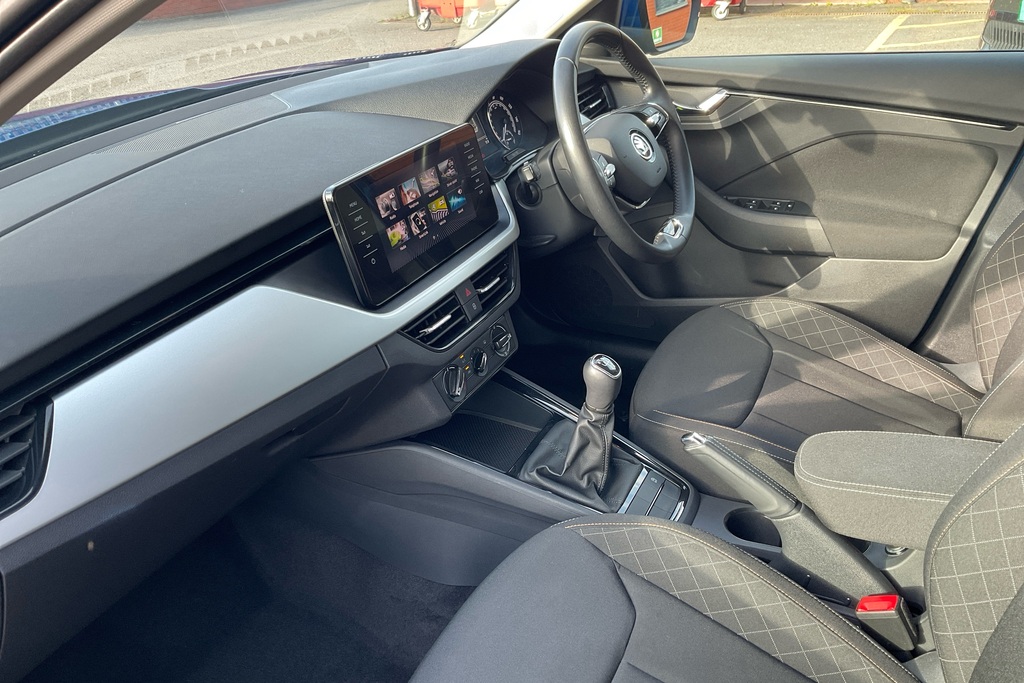 Skoda Kamiq 1.0 Tsi Se Drive Suv Dsg Euro 6 Ss Black #38