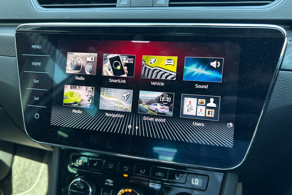 Skoda Superb Se Technology Grey #40