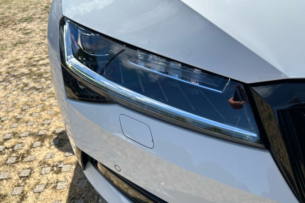 Skoda Superb Se Technology Grey #16