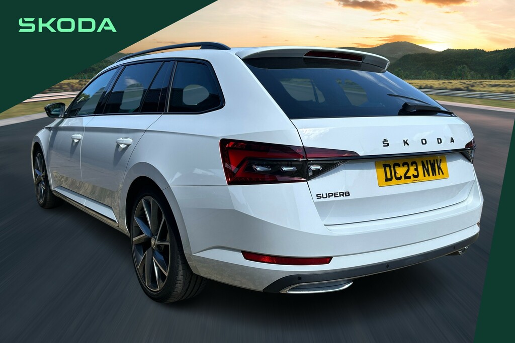 Skoda Superb 2.0 Tdi Cr 200 Sport Line Plus Dsg White #3