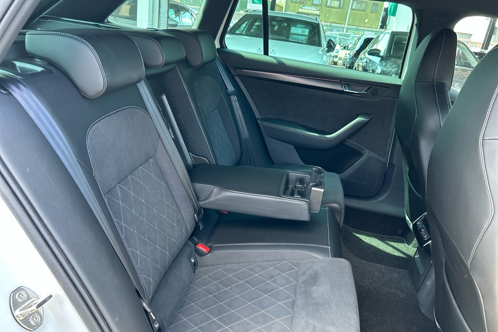 Skoda Superb Se Technology Grey #25