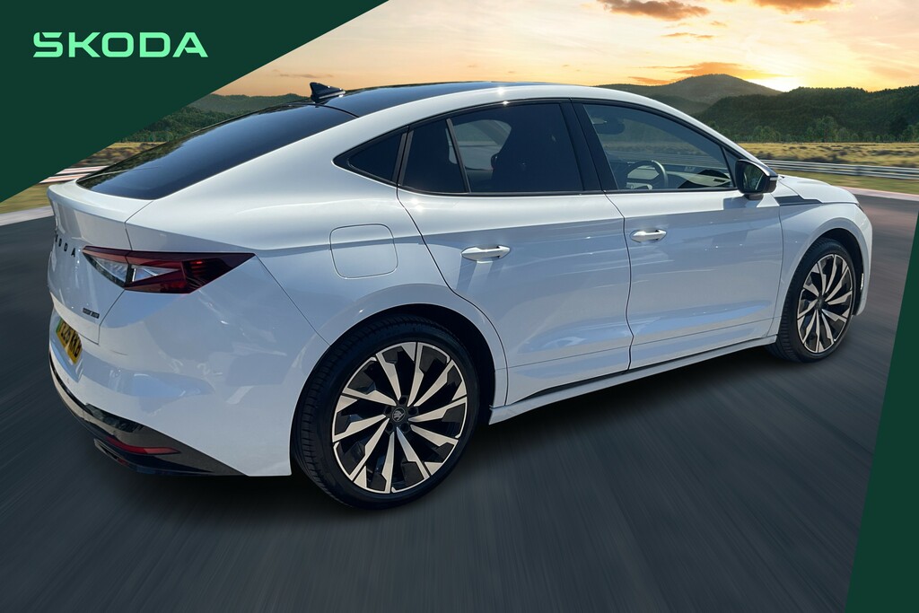 Skoda ENYAQ 210Kw 85X Sportline 82Kwh 4X4 PE26KKB White #4