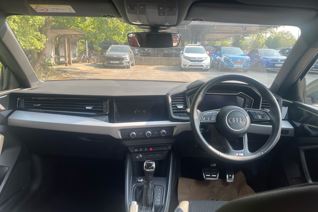 Audi A1 30 Tfsi 110 S Line S Tronic LL23GHZ Grey #3