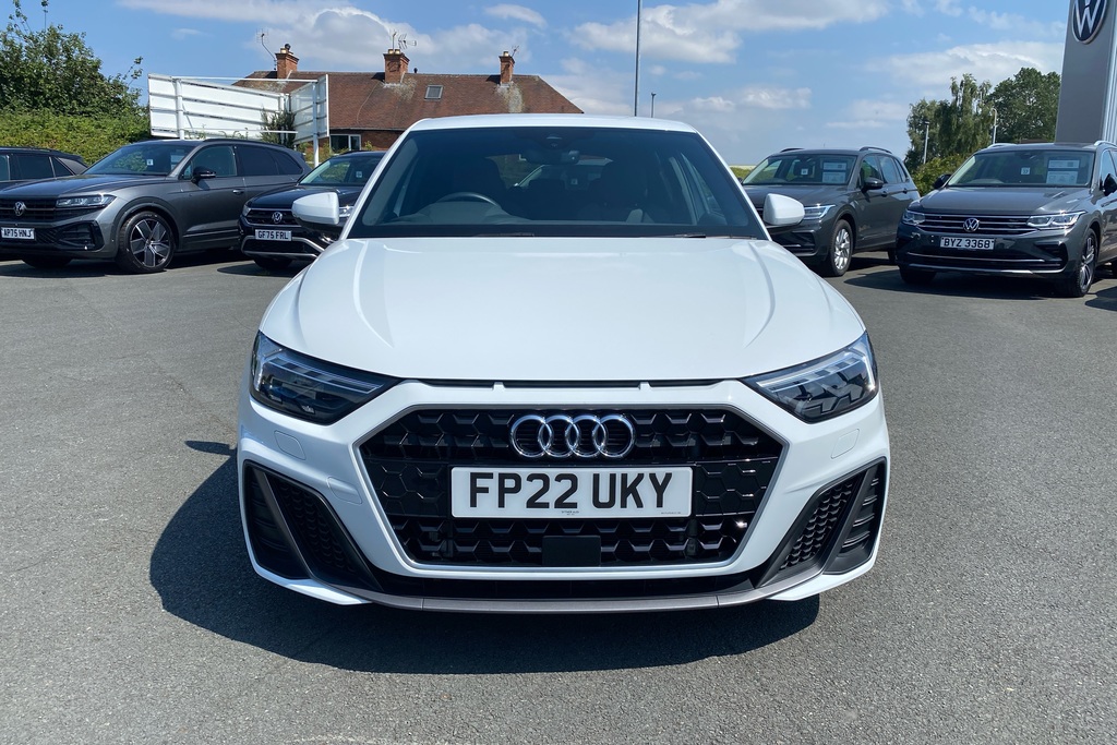 Audi A1 Technik White #14