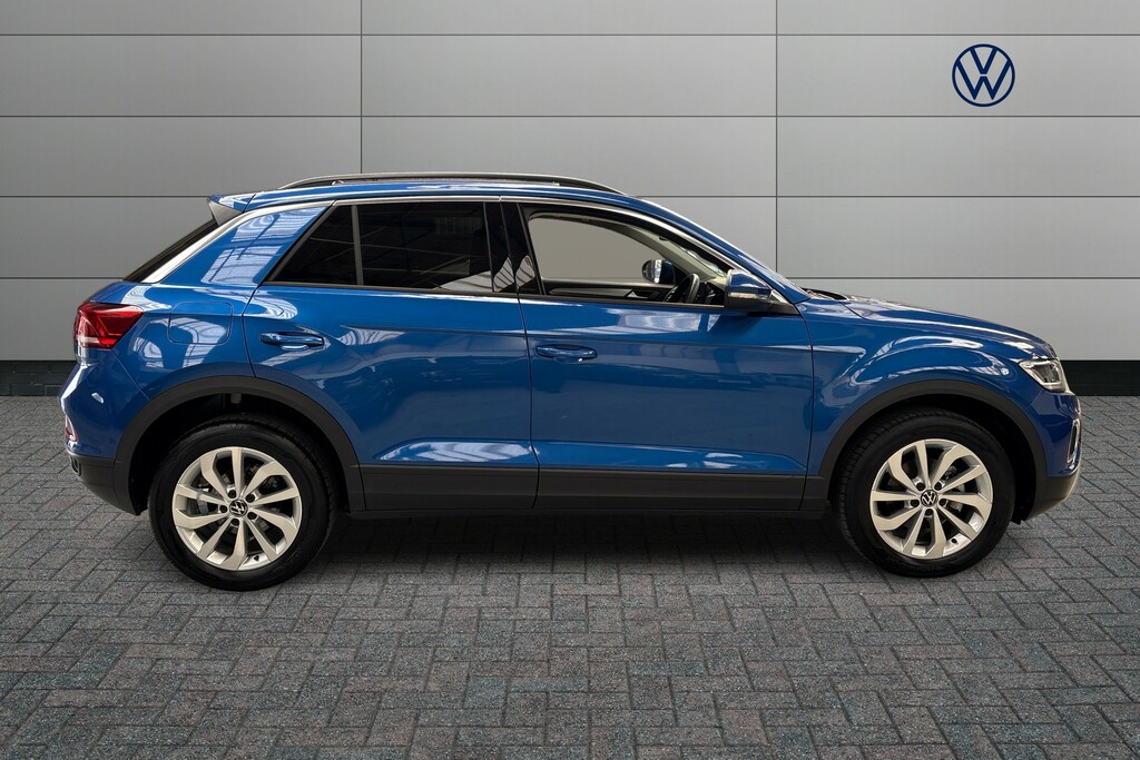Volkswagen T-Roc 1.5 Tsi Match GF25OWU Blue #4