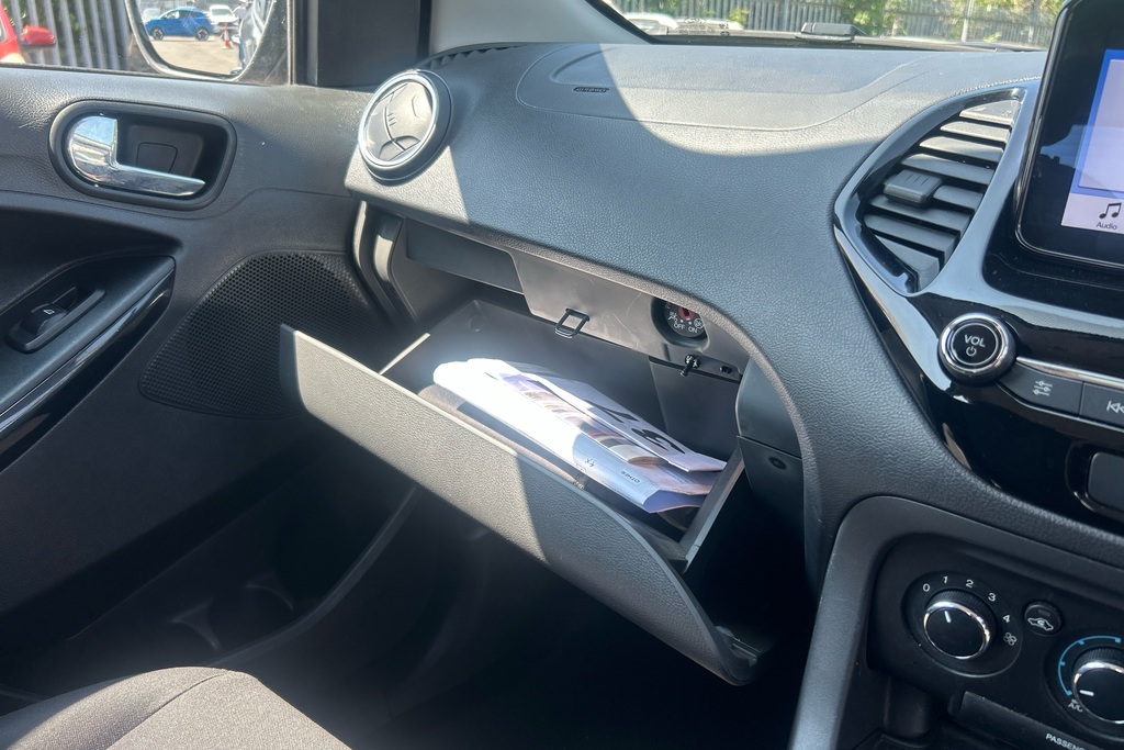 Ford KA+ 1.2 85 Active White #25
