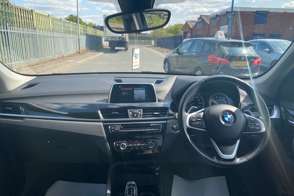 BMW X1 Xdrive 20I Xline Step MA18XTU Black #3