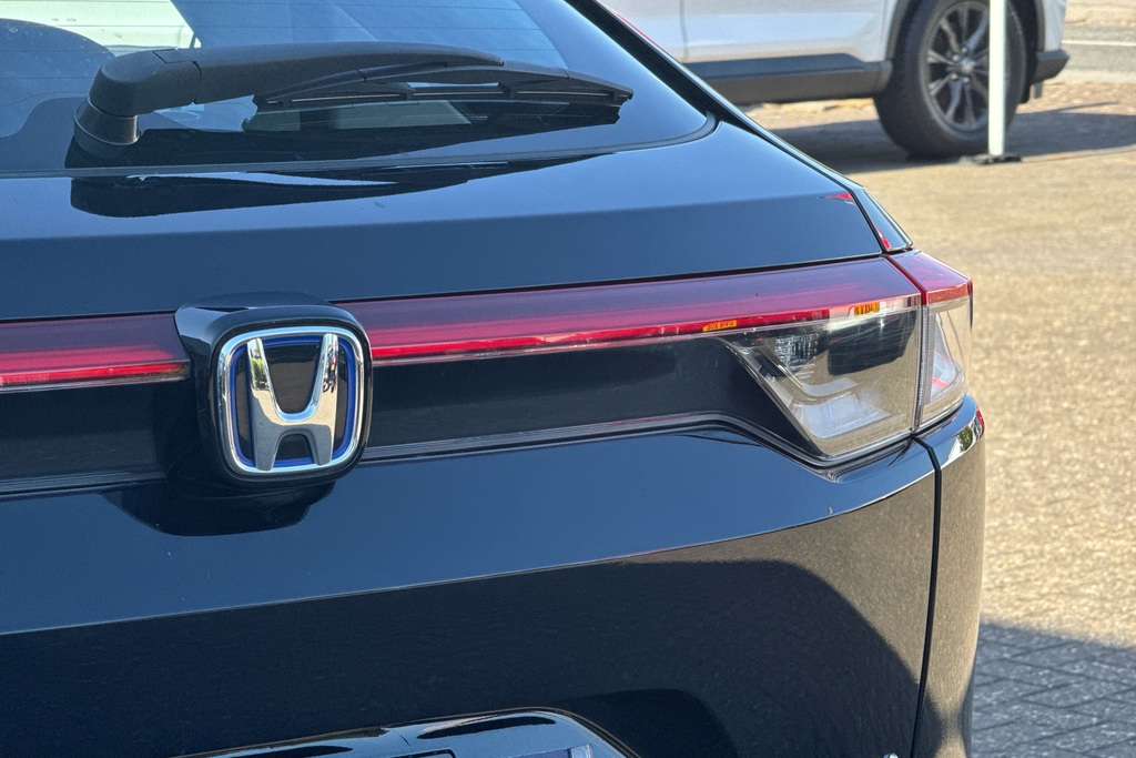 Honda Hr-V Elegance White #34