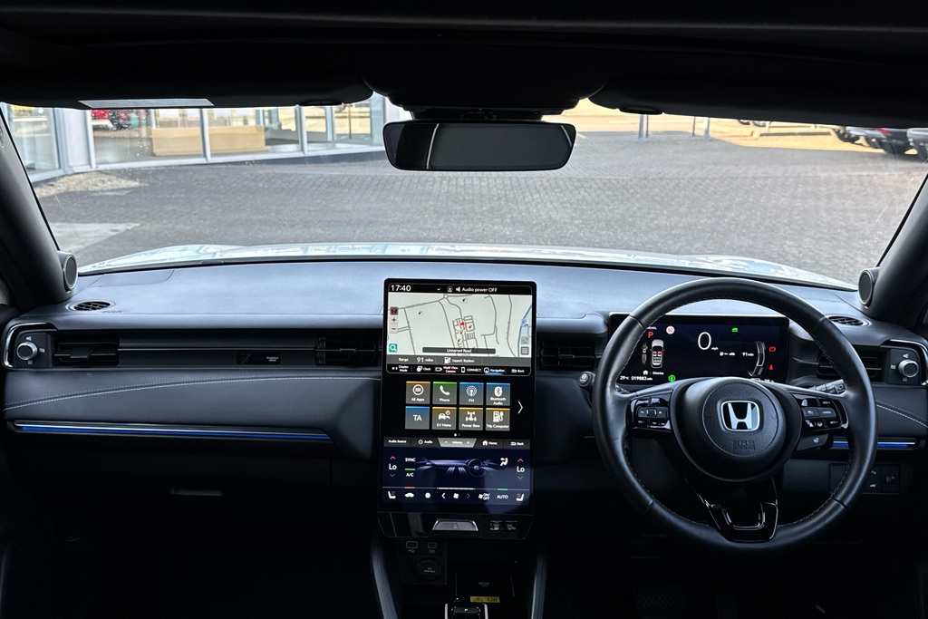 Honda e:Ny1 150Kw Advance 69Kwh White #3
