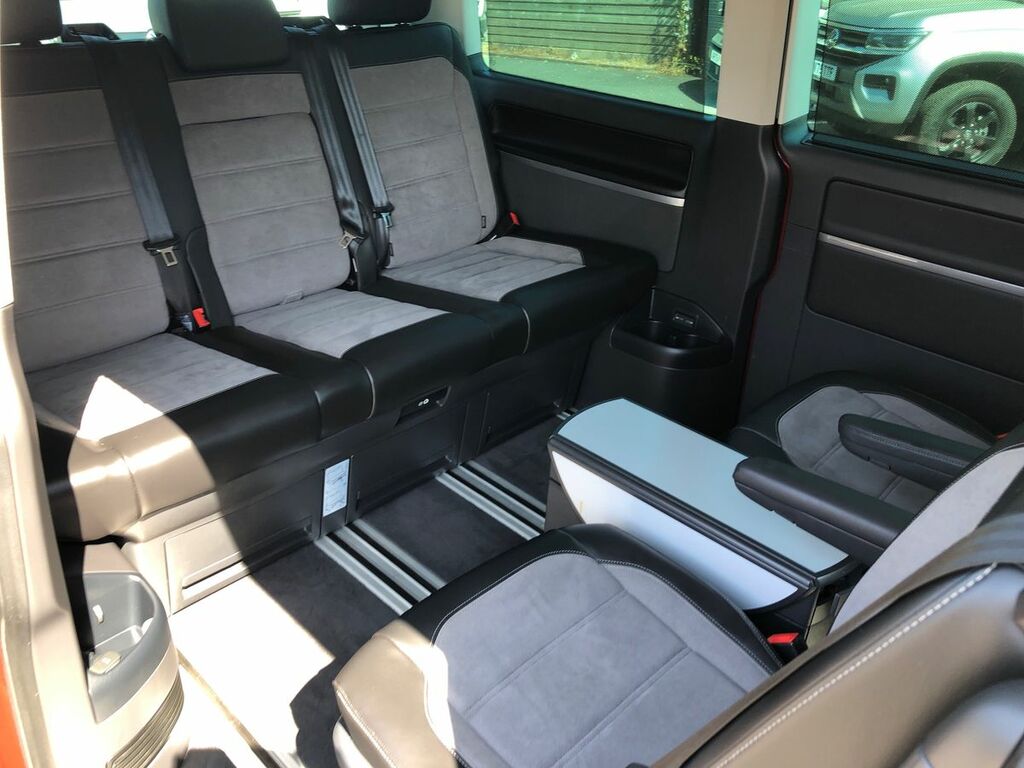 Volkswagen Caravelle Executive Dsg Red #24