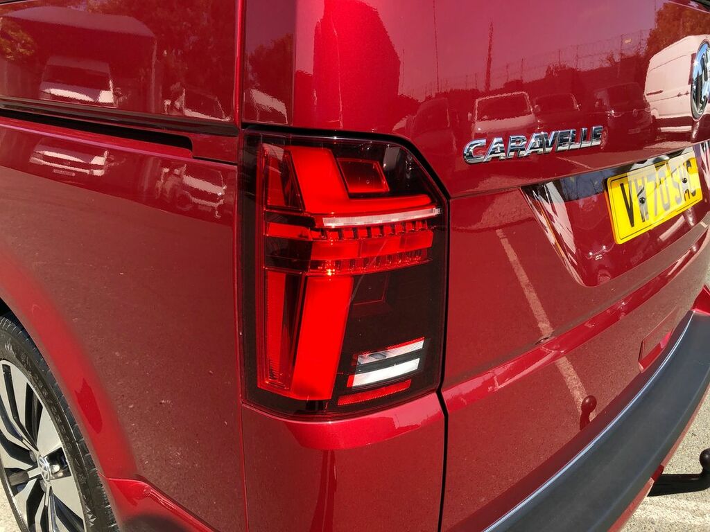 Volkswagen Caravelle Executive Dsg Red #17