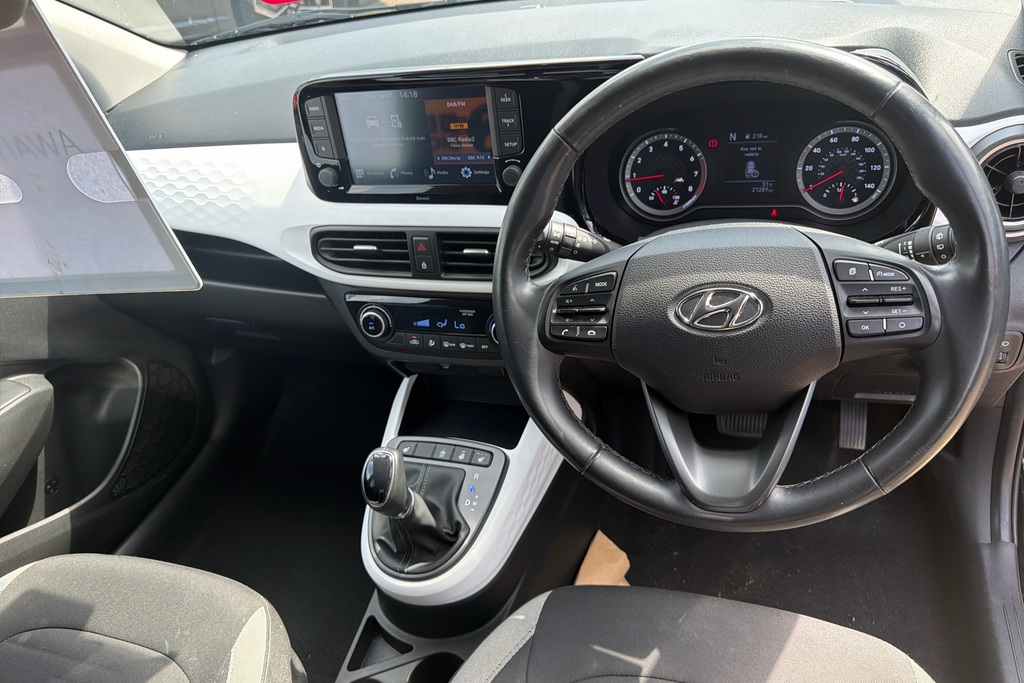 Hyundai I10 Mpi Premium Black #3