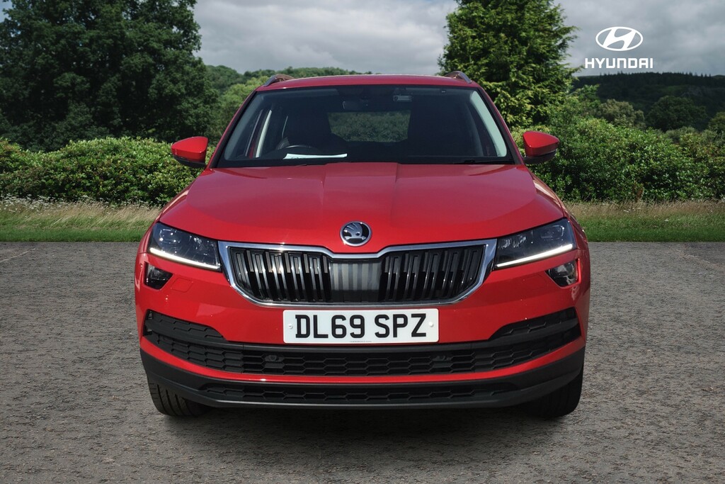 Skoda Karoq Se Technology White #10