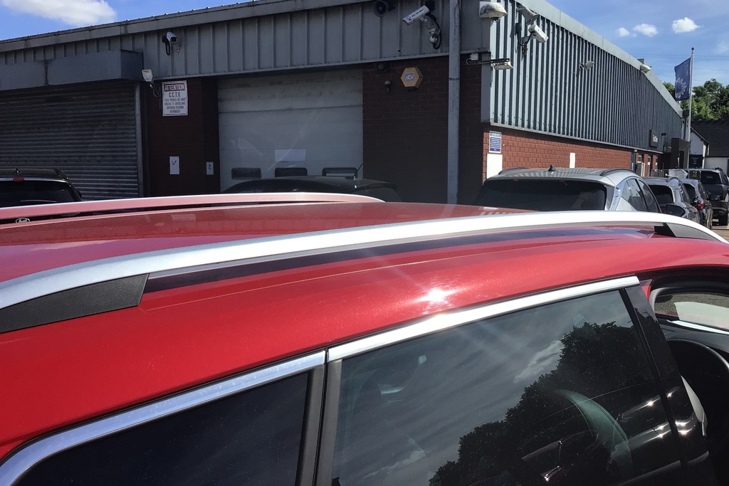 Skoda Karoq Se Technology White #43
