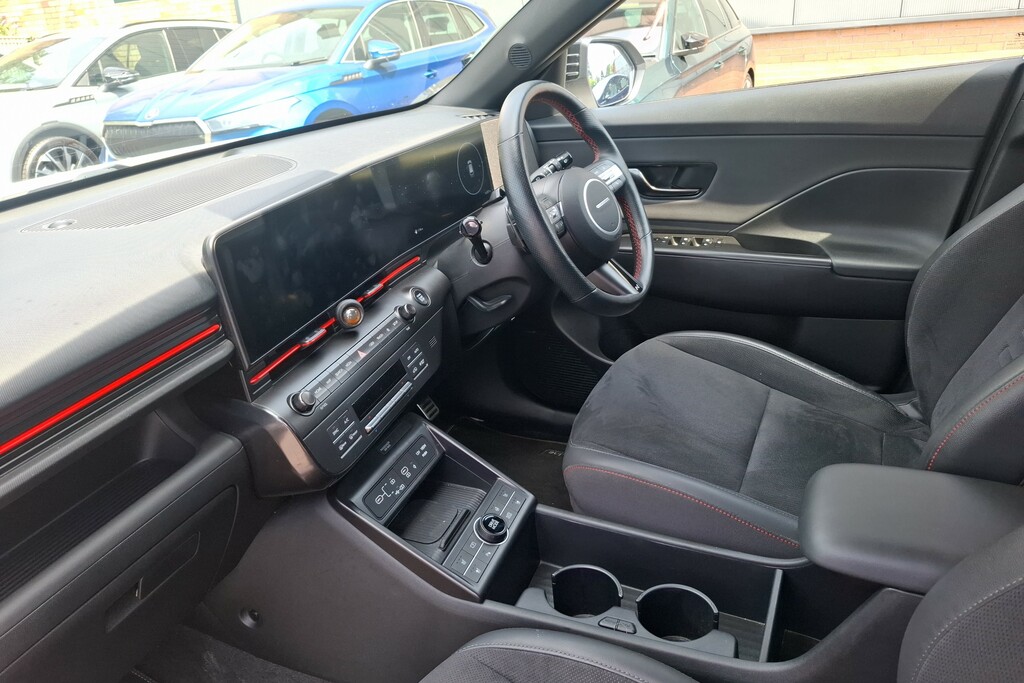 Hyundai Kona 1.6 Gdi Hybrid N Line S Dct White #2