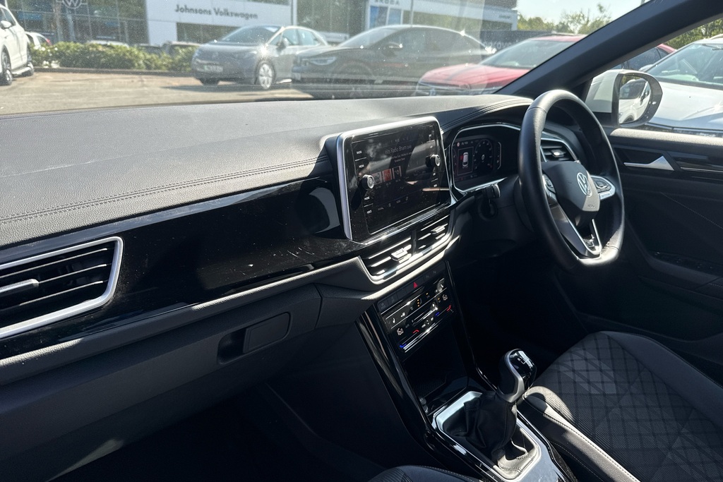 Volkswagen T-Roc 1.5 Tsi R-line BW23SYP White #2